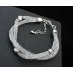 Crystal mesh hullám charmmal- silver- kristályos karkötő - fehér