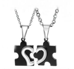 Veled vagyok egész - puzzle formájú - páros acél nyaklánc - fekete-Valentin napra ajánljuk!