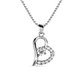 Szívügyek - Swarovski kristályos  nyaklánc - fehér