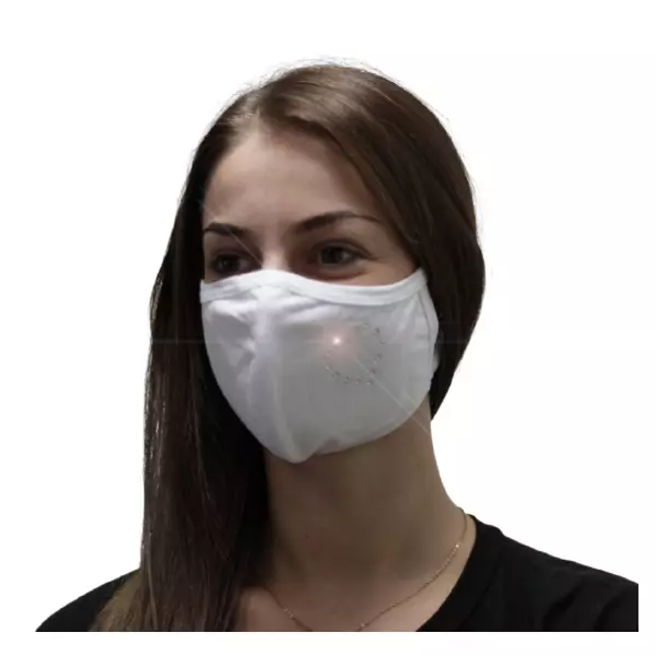 Swarovski kristályos egészségügyi maszk - fehér, szív motívummal