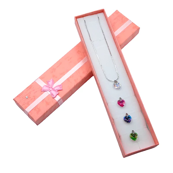 4 pár ékszerdobozos Swarovski kristályos nyaklánc- színes